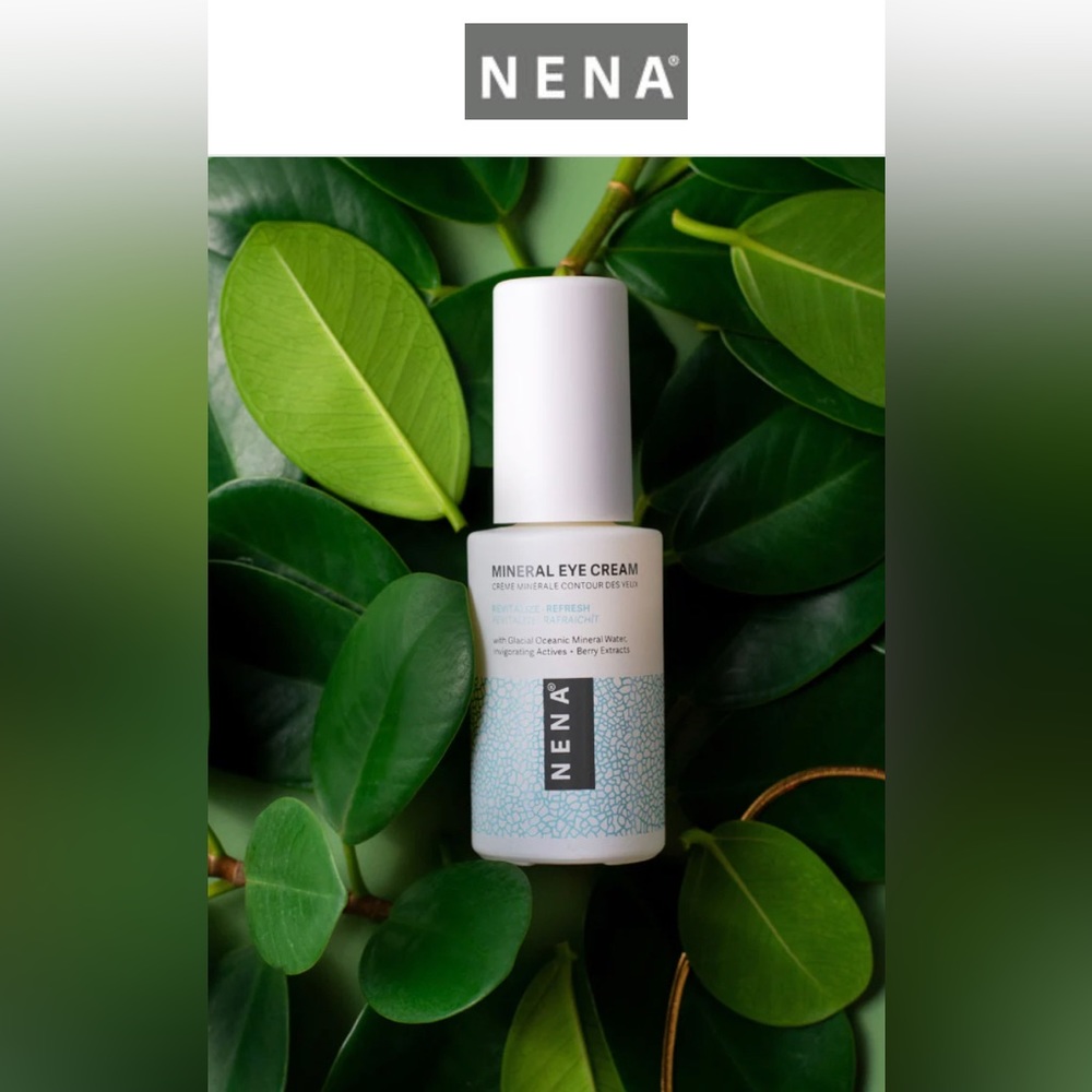 ⭐️NENA SKINCARE
Mineral Eye Cream NWT